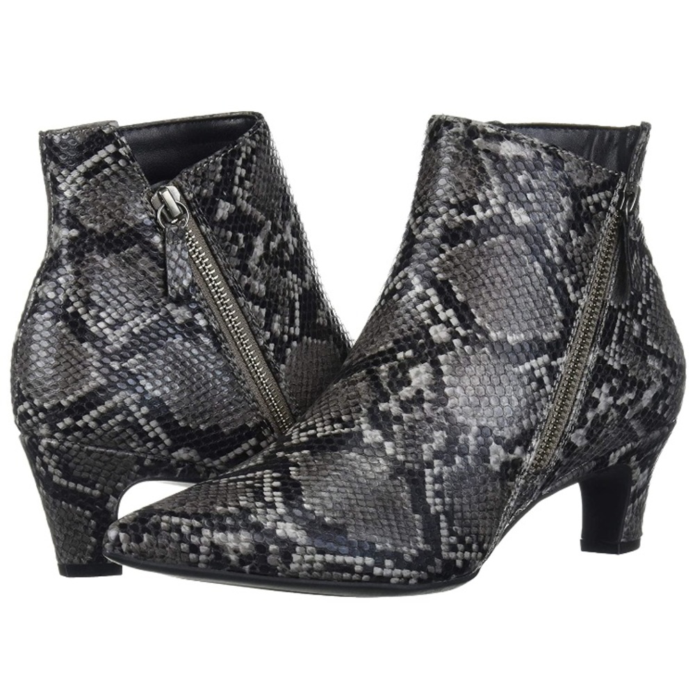 Snake print boot